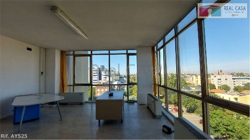 Foto Ufficio in Via Cagliostro, Modena San Faustino di 160 m² con 6 locali