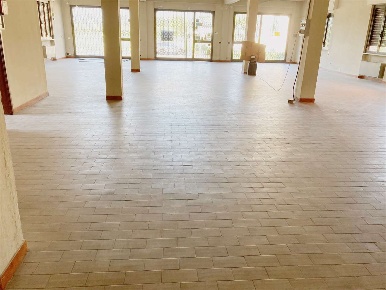 Foto Negozio in lunata, Capannori Lammari - Lunata di 300 m² con 1 locali