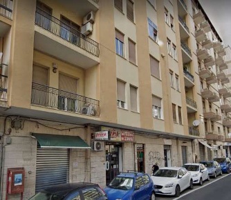 Foto Negozio a Cagliari di 80 m² con 3 locali in vendita