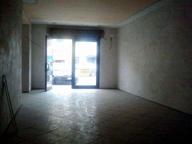 Foto Negozio in lammari, Capannori Lammari - Lunata di 110 m² con 3 locali