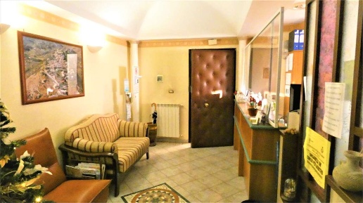 Foto Ufficio in via Casilina nord, Frosinone Madonna Della Neve di 100 m²