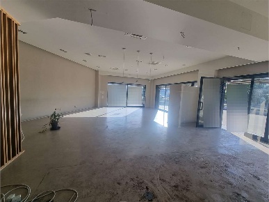 Foto Negozio a Sarzana in affitto