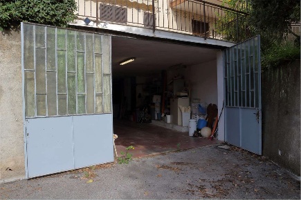 Foto Magazzino in Via Papa Giovanni, Ceriale Centro di 220 m² con 1 locali