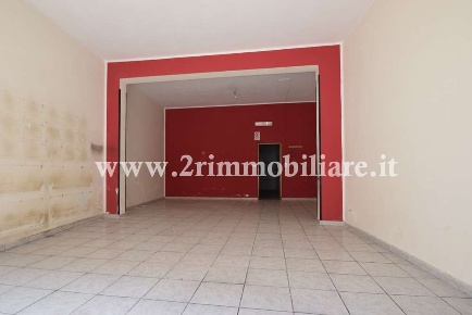 Foto Magazzino in Via della Libertà 1, Mazara del Vallo di 130 m²