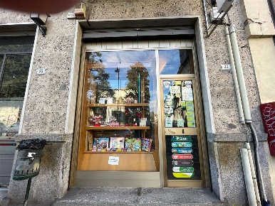 Foto Attività commerciale a Busto Arsizio di 30 m² con 2 locali in vendita
