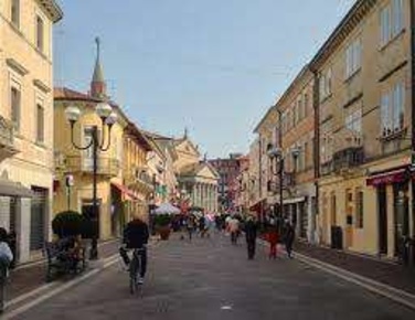 Foto Magazzino in Via Giorgione, San Donà di Piave Centro di 70 m²
