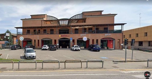 Foto Negozio in via Canaletto 26, San Prospero Centro di 86 m² con 1 locali