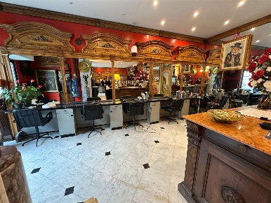 Foto Negozio a Firenze di 130 m² con 1 locali in affitto