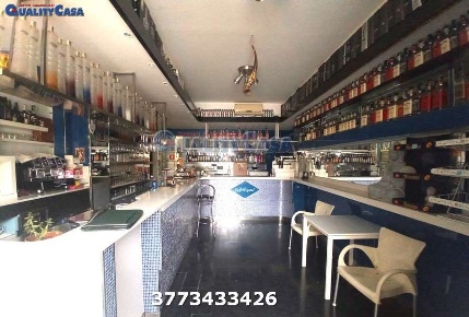 Foto Attività commerciale a Jesi di 140 m² con 5 locali in vendita