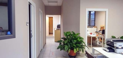 Foto Ufficio in Corso Giacomo Brodolini, Vigevano Semicentro di 140 m²