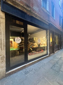 Foto Negozio in Calle dei Fuseri, Venezia San Marco di 14 m² con 1 locali