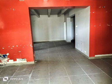Foto Ufficio in via flaminia 126, Ancona Posatora di 83 m² con 3 locali