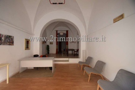 Foto Ufficio a Mazara del Vallo di 72 m² con 3 locali in vendita