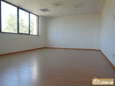 Foto Ufficio in Via Pastore, Ancona Brecce Bianche di 70 m² con 3 locali
