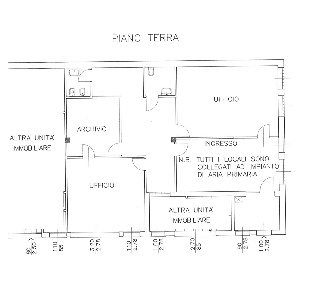 Foto Ufficio in Via Piave 19, Varese Centro di 150 m² con 4 locali