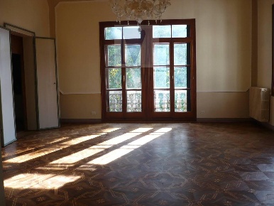 Foto Appartamento a Padova Santo di 300 m² con 6 locali in affitto