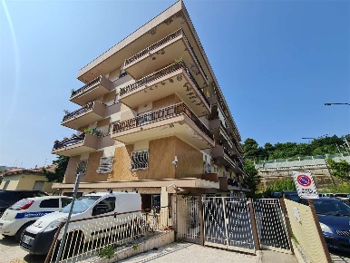 Foto Magazzino a Pescara di 49 m² con 1 locali in vendita