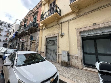 Foto Magazzino in VIA ANDREA ANGIULLI 57, Bari San Pasquale di 63 m²