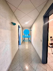 Foto Ufficio a Pesaro di 66 m² con 1 locali in vendita
