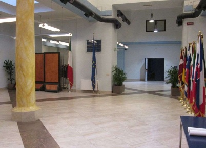 Foto Ufficio in Via IV Novembre, Roma di 1500 m² con 3 locali in affitto