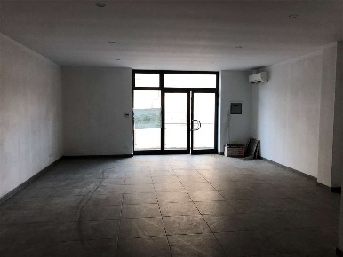 Foto Negozio a Ravenna di 67 m² con 1 locali in vendita