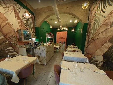 Foto Negozio a Spoleto di 103 m² con 4 locali in vendita
