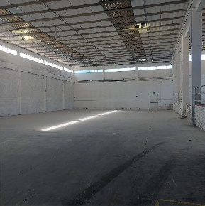 Foto Magazzino in via delle ville  493, Capannori di 1100 m² con 2 locali