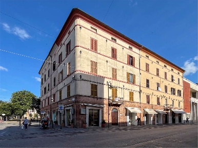 Foto Ufficio in corso Matteotti 132, Chiaravalle Centro di 113 m²