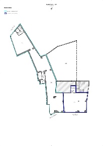 Foto Negozio a Oristano di 350 m² con 5 locali in affitto