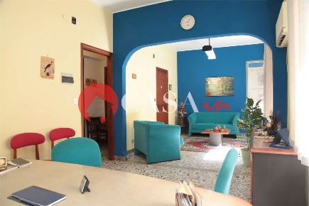 Foto Ufficio in Via Trento 38, Sant'Agata di Militello Centro di 90 m²