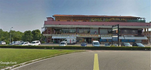 Foto Negozio a Castelletto sopra Ticino di 200 m² con 2 locali in vendita