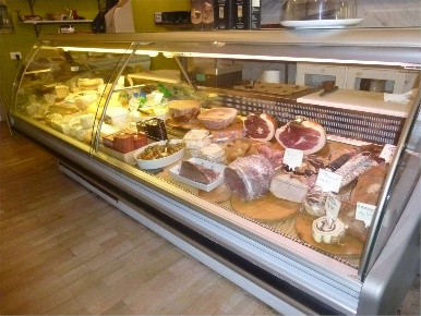 Foto Attività commerciale a Forlì di 40 m² con 1 locali in vendita