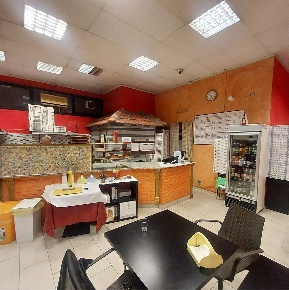 Foto Attività commerciale a Reggio nell'Emilia di 120 m² con 4 locali