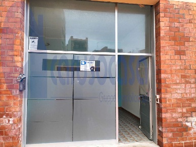 Foto Ufficio in Via  Adua  4, Augusta Centro di 60 m² con 2 locali