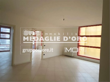 Foto Ufficio in ad.ze via Cattaneo, Modena Villaggio Giardino di 85 m²