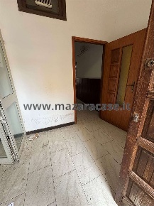 Foto Ufficio a Mazara del Vallo di 130 m² con 4 locali in vendita