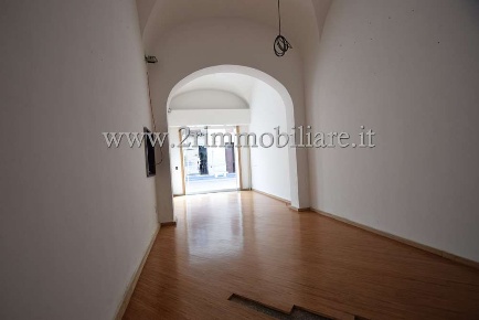Foto Negozio a Mazara del Vallo di 60 m² con 2 locali in vendita