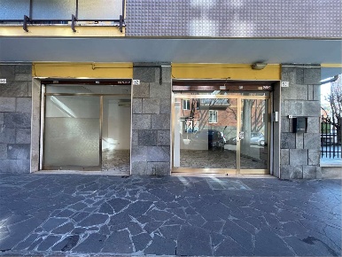 Foto Negozio in Via Pietro Mascagni 50, Modena Musicisti di 95 m²