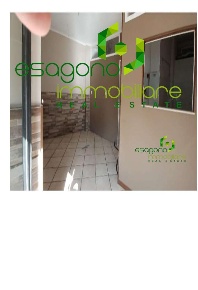 Foto Negozio a Siracusa di 52 m² con 2 locali in vendita