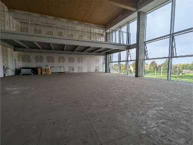 Foto Ufficio in via Manin, Vimercate Vimercate Sud di 167 m² con 1 locali
