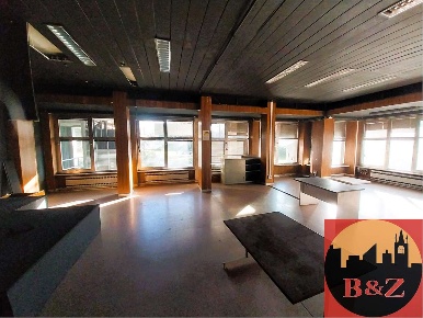Foto Ufficio in Corso Regina Margherita 304, Torino Lucento di 550 m²