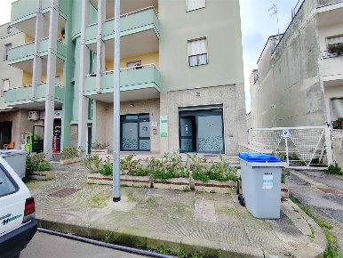 Foto Negozio in Via medaglie d'argento monteronesi 8, Monteroni di Lecce