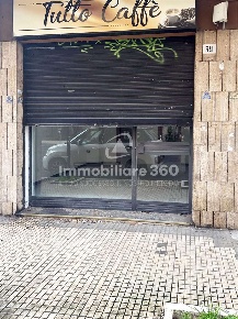 Foto Magazzino in Via Pasquale Rossi 39, Cosenza Acquedotto di 30 m²