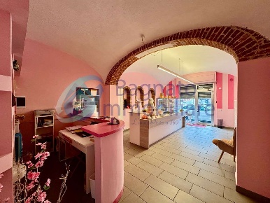Foto Negozio in Corso Torino 9/a, Novara Sacro Cuore di 150 m² con 4 locali