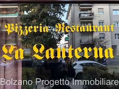 Foto Negozio in Via Rovigo, Bolzano Europa - Novacella di 718 m² in vendita