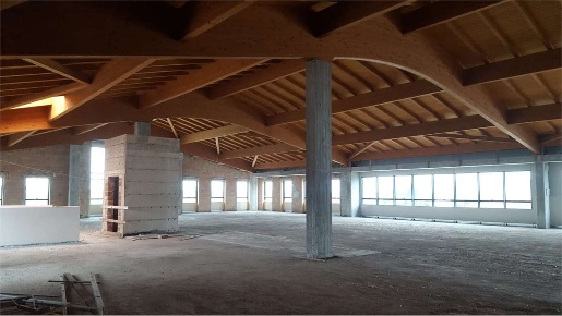 Foto Negozio in VIA SODINE 3, Frosinone Cerreto di 1000 m² con 1 locali