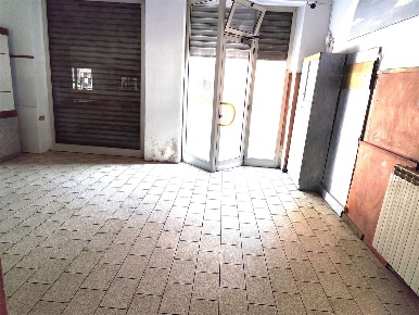 Foto Negozio in Via Santambrogio 10, Paderno Dugnano Palazzolo Milanese