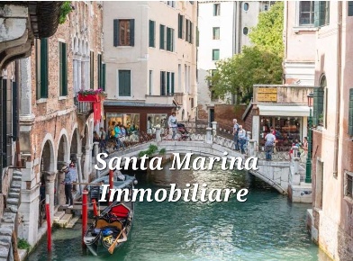 Foto Attività commerciale in san marco 2669, Venezia San Marco di 230 m²