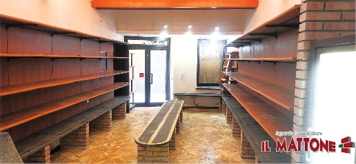 Foto Negozio in Via Sant'Ambrogio di Voltri, Genova Voltri di 60 m²
