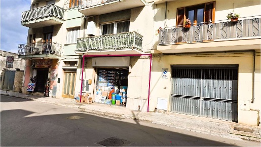 Foto Negozio a Nardò di 115 m² con 1 locali in vendita